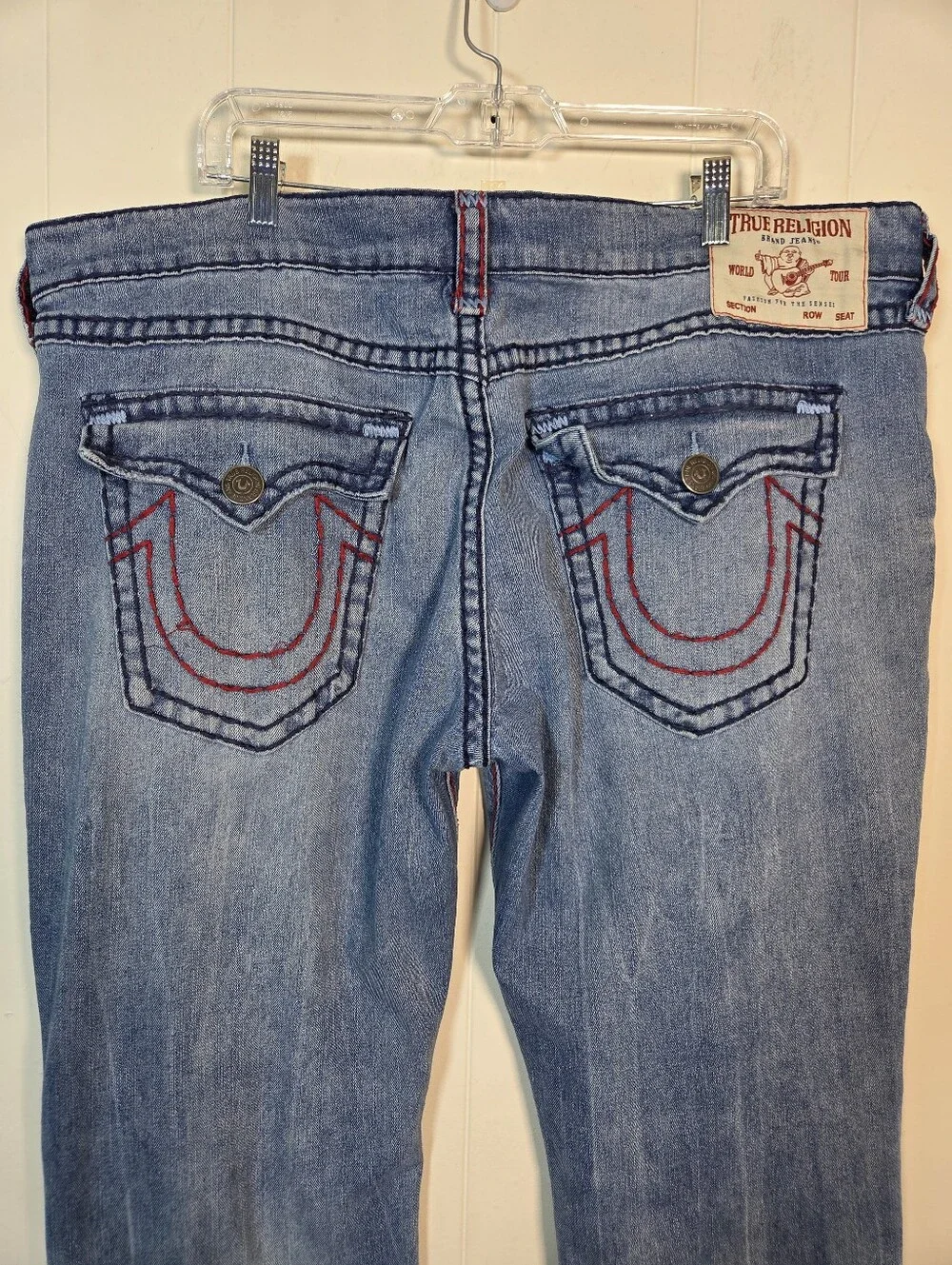 True Religion Mens Ricky Super T Flap Relaxed Straight Red Chain stitch Size 42